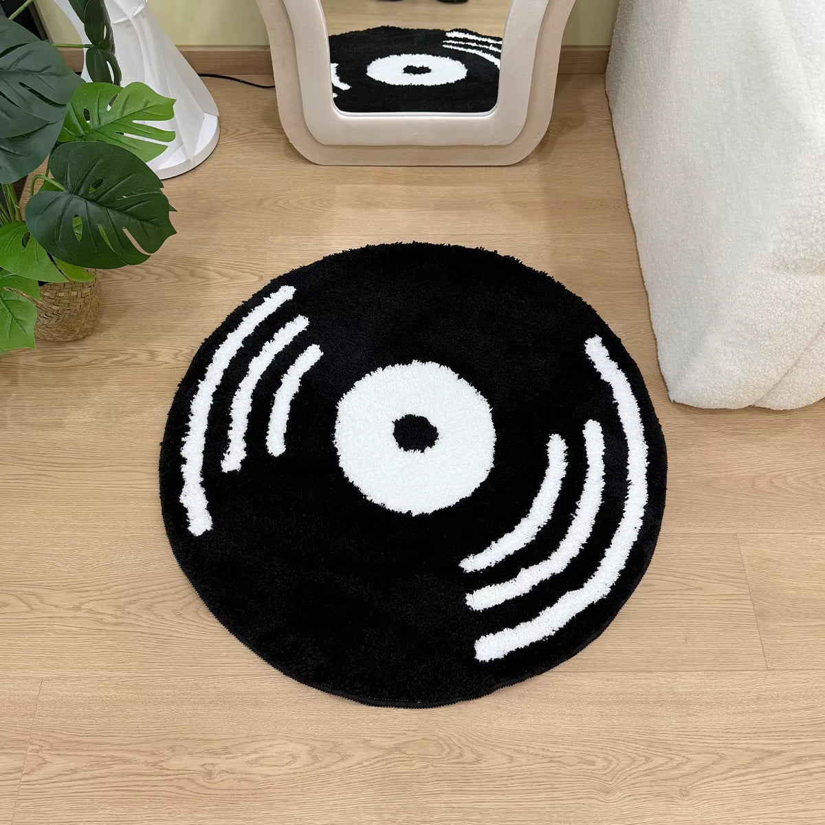 Creative Vinyl Record Tufted Rug Indoor Aesthetic Home Decoration Halloween Gifts round Tufting Soft Rug Horror Movie Safety Mat