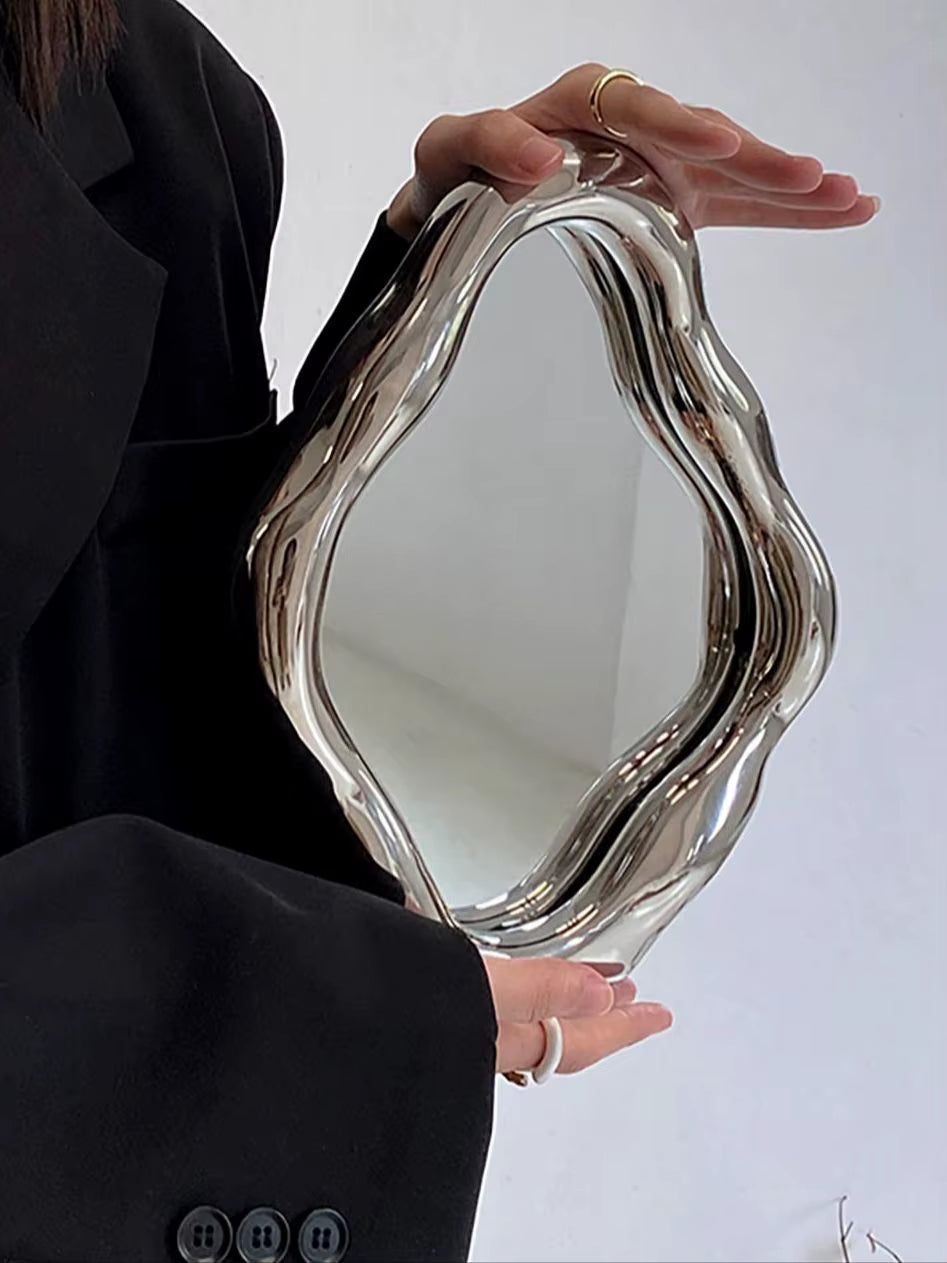 Irregular Vintage Dresser Mirror High Color French Makeup Mirror Bedroom Desktop Decorative Ornaments