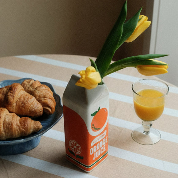 ORANGE JUICE VASE