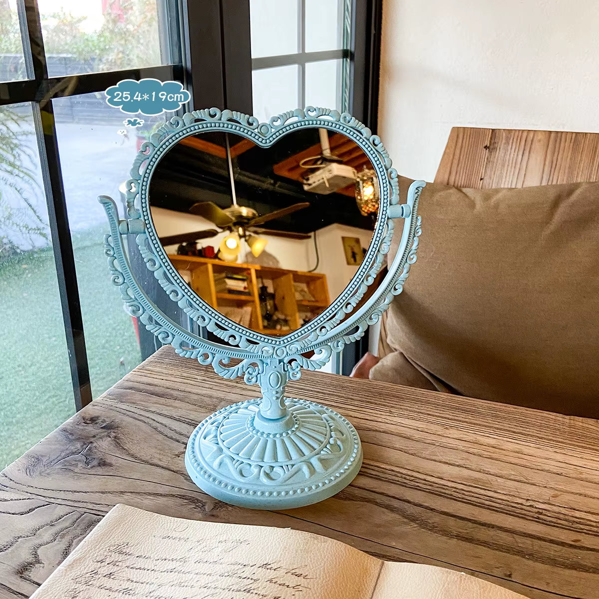 Desktop Makeup Mirror Vintage European Style Mirror Can Stand Cosmetic Mirror Table Rotatable Dormitory Student Makeup Mirror