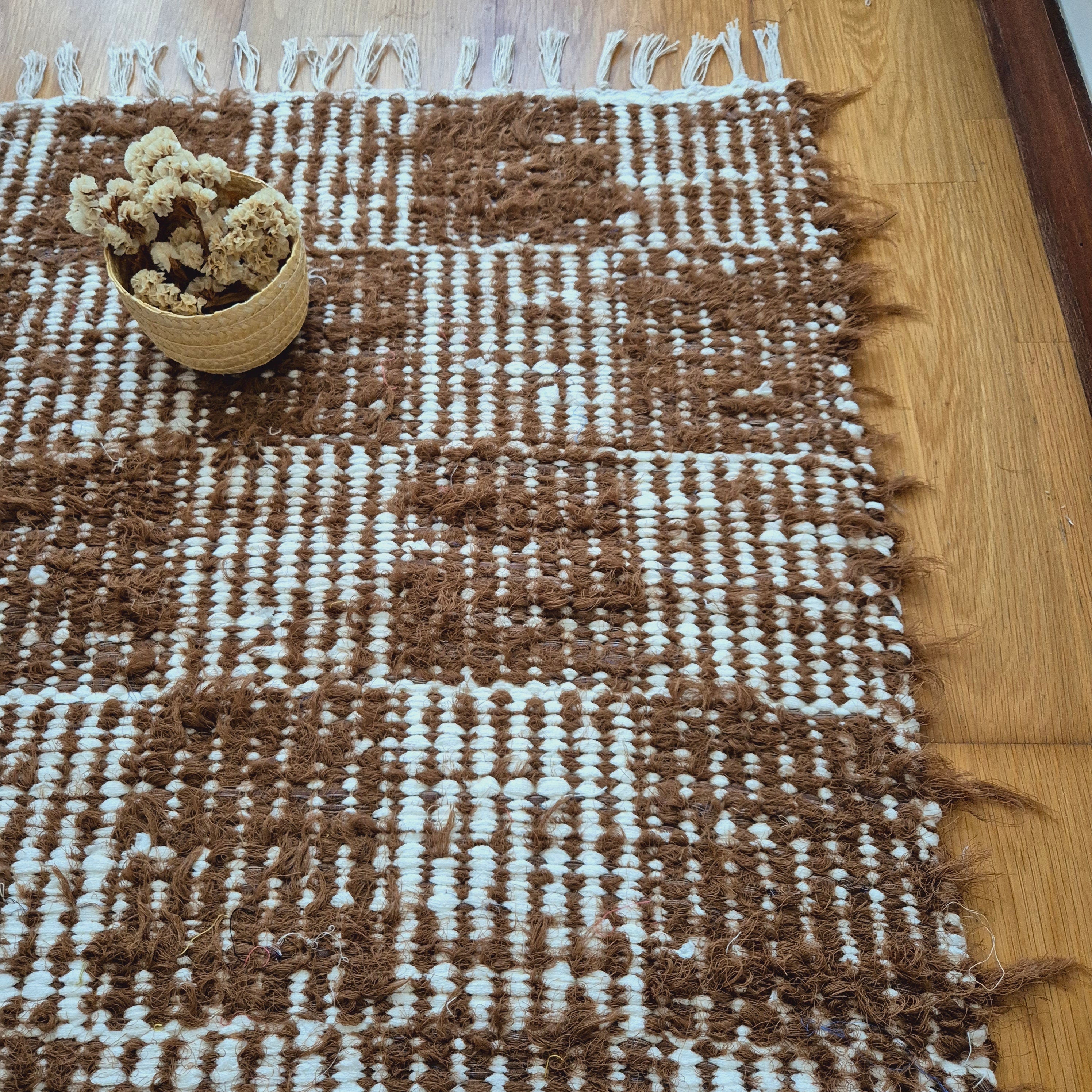 Medium Brown White Rug / Handwoven Rug / Unique Rug / Doormat Rug / Bathroom Rug / Recycled Rug / Modern Rug / Cotton Area Rug / Bedside Rug
